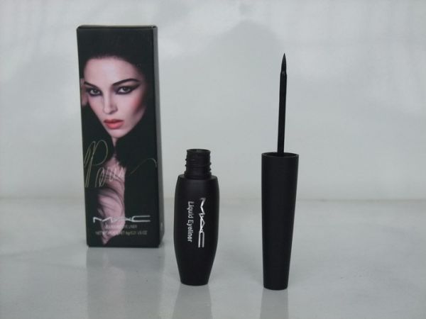 Delineador MAC Paris