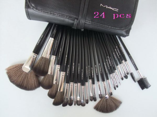 Estojo MAC 24 Peças